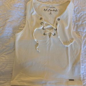 NWOT Abercrombie & Fitch Off White Cropped Tank